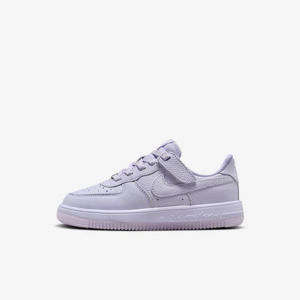 Purple Shoes. Nike IN